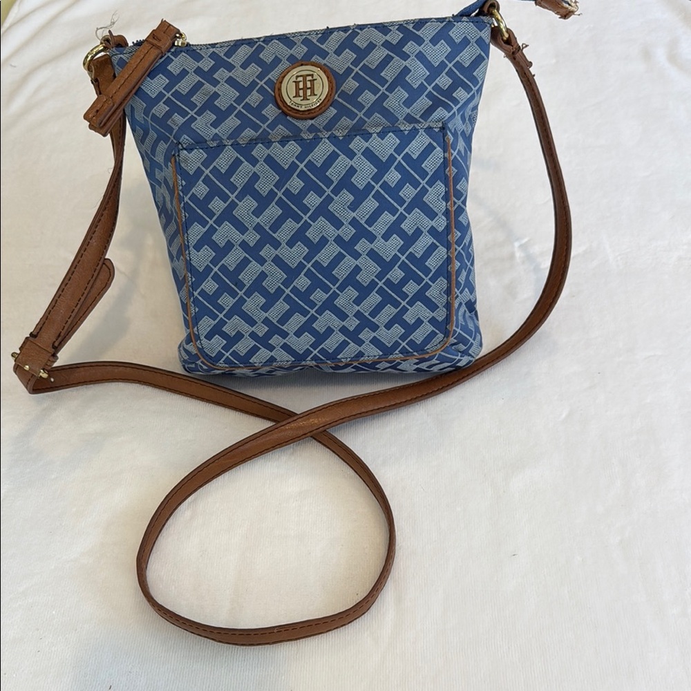 TOMMY HILFIGER Blue Crossbody Bag